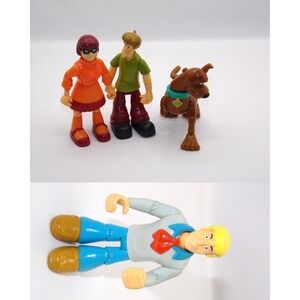READ Lot of 4 Hanna Barbera Scooby Doo 4.5" Action Figure Thinkway Toys